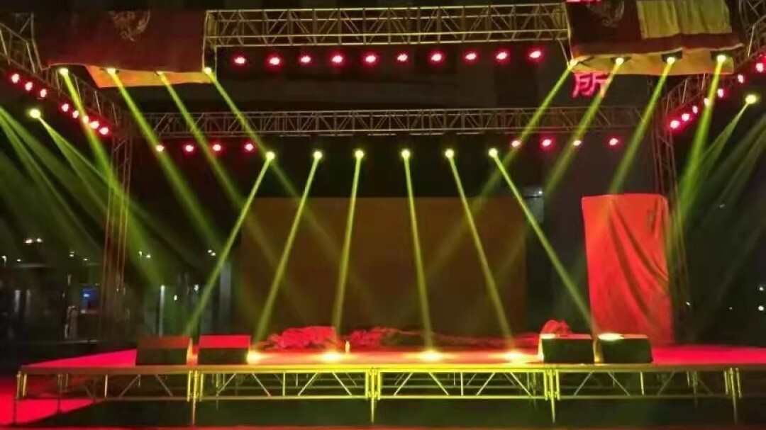 giant led screen rental | outdoor aluminium stage platform | outdoor event lighting truss system