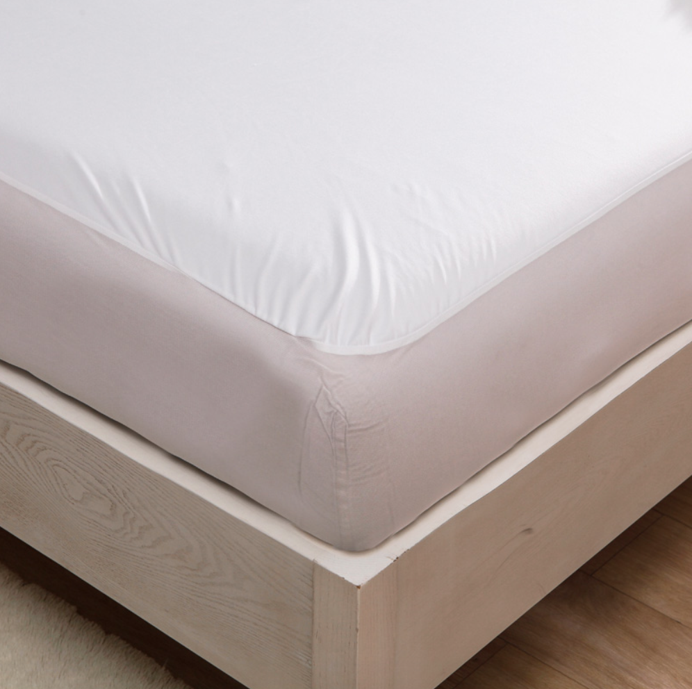 Bed Mattress Protection Pad Smooth Waterproof Mattress Protector