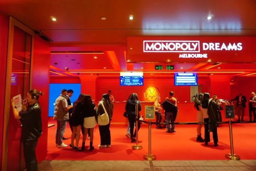 The world's largest Monopoly theme park is open, you can make money while playing