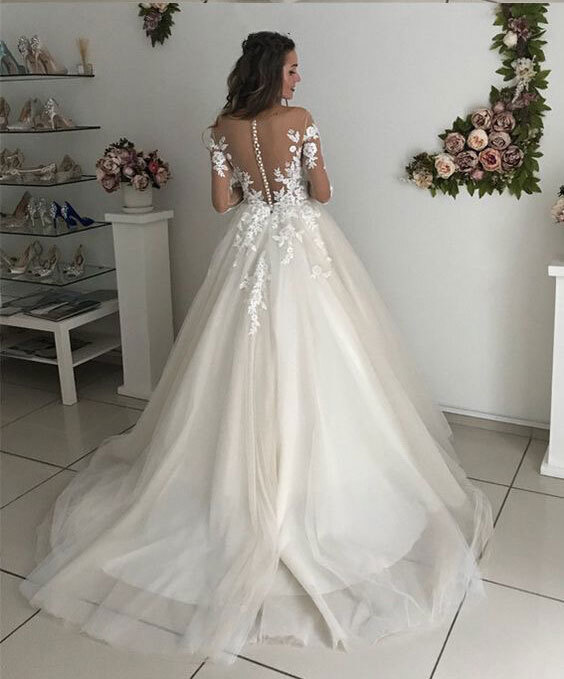 Long Sleeves Tulle Court Train Wedding Dress with Appliques Bridal Gowns