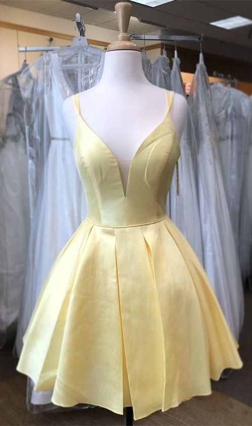 pale yellow short dress