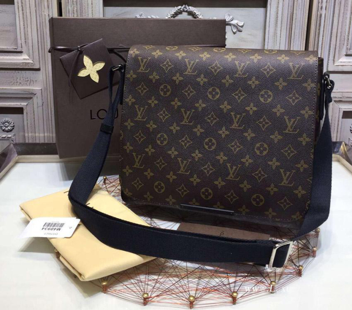 louis vuitton mens over the shoulder bag