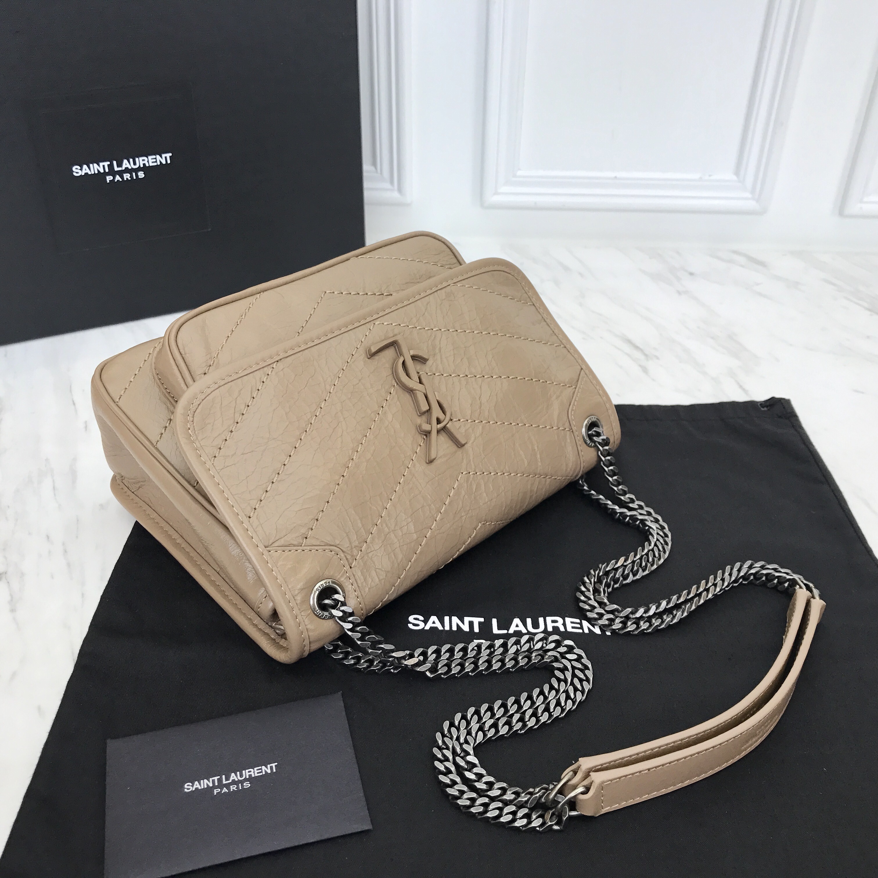 Tom Ford for Yves Saint Laurent Metallic Gold Shoulder Bag | Bags, Gold  shoulder bags, Shoulder bag