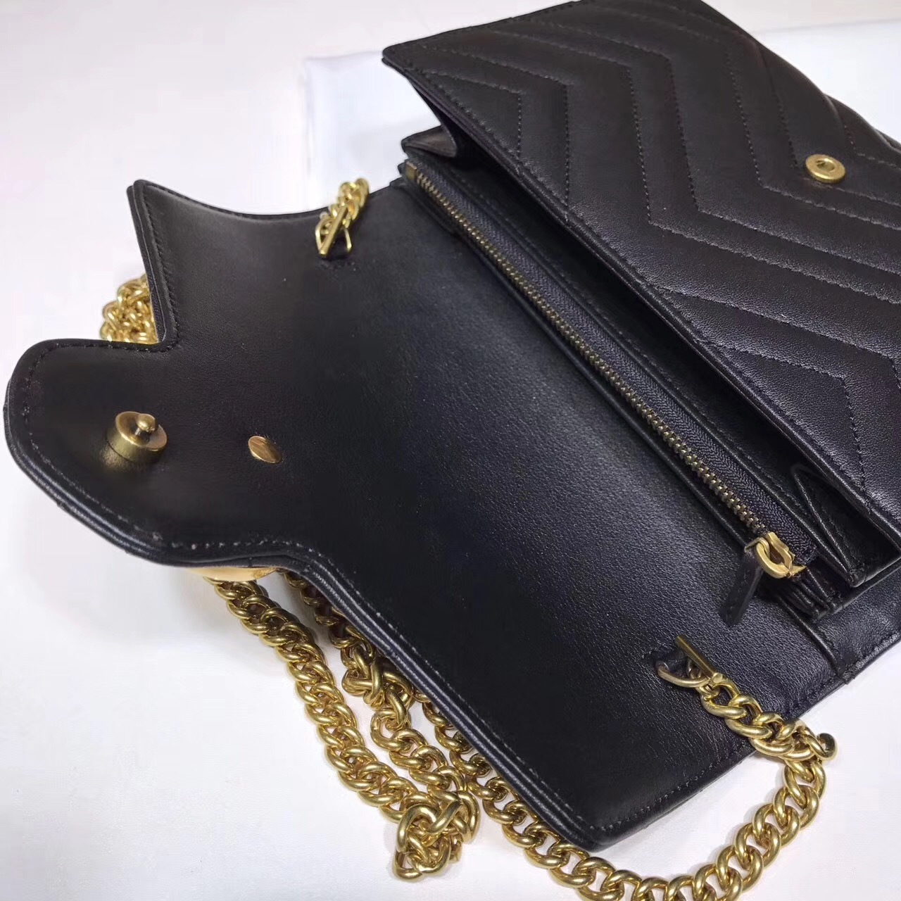 Designer gucci purses cheap gg marmont matelassé mini bag wallet on ...
