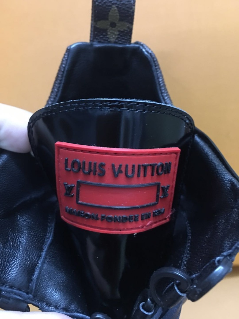 Louis vuitton LAUREATE PLATFORM DESERT BOOT replica shoes sale