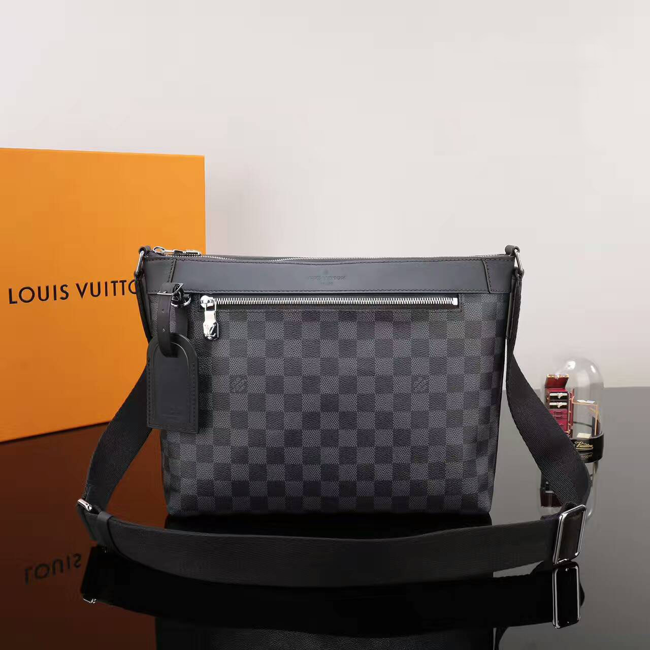 Louis vuitton messenger bag lv messenger bag replica lv man bag louis vuitton crossbody bag ...