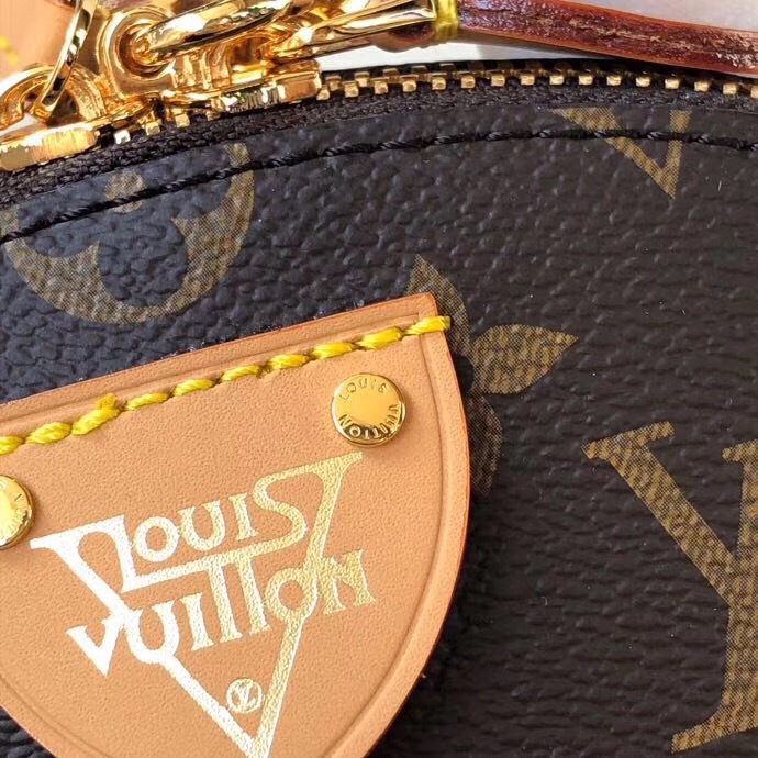 Louis Vuitton DEAN BACKPACK replica