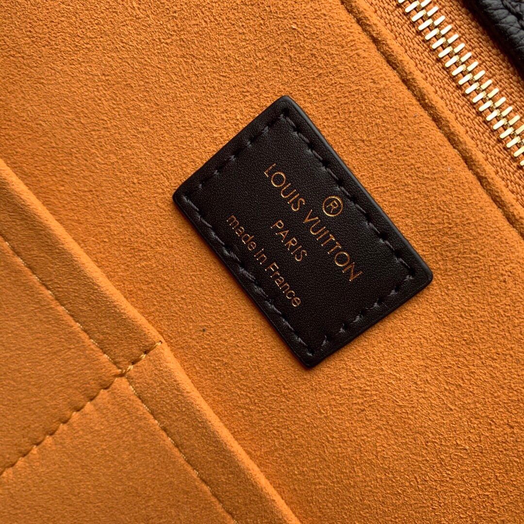 Louis Vuitton Bum Bag Yupoo