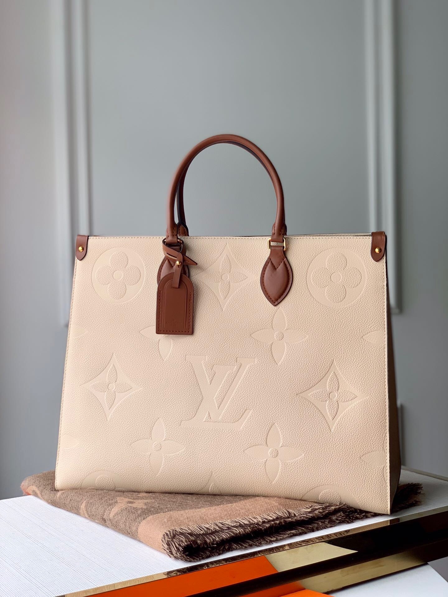 UNBOXING New Louis Vuitton Neverfull MM Monogram Empreinte Leather Bag