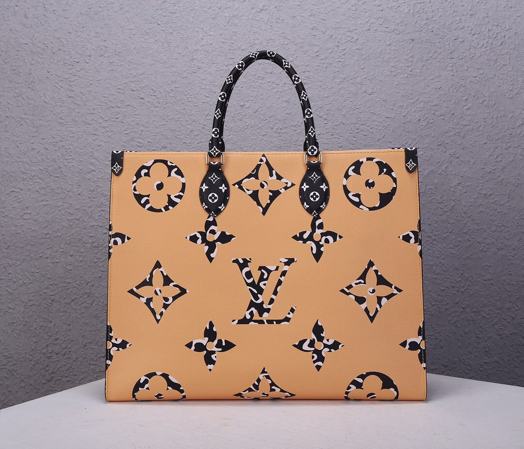LOUIS VUITTON ONTHEGO GM GIANT JUNGLE MONOGRAM IVORY CARAMEL BAG LIMITED  EDITION