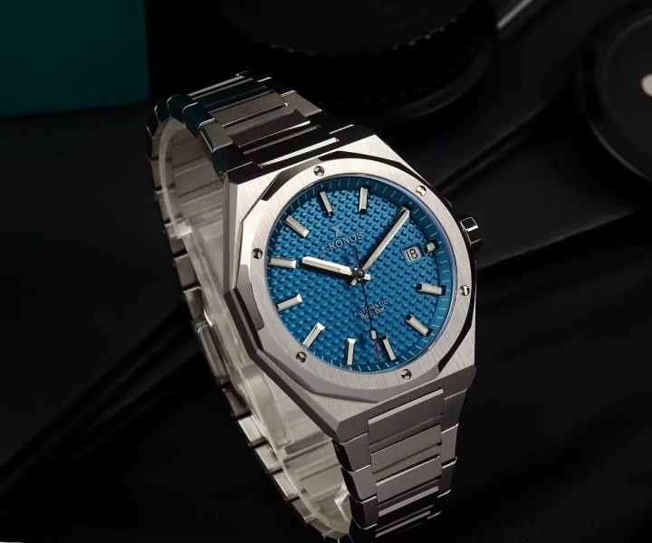 Cronos Luxury Men Watch 39mm Skyline Transparent Caseback