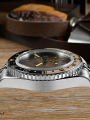 San Martin Retro NH34 GMT Sandwich Dial 40mm Bidirectional Sapphire Bezel Luxury Sports Watch SN0134-G GMT San Martin Limited Edition 39.5mm Full Luminous NH34 GMT Original Design Watches SN0116-G3 san martin watches,NH34 movement watch,San Martin SN0109-G-GMT,dive watches