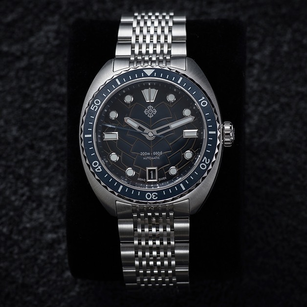 IXDAO stainless steel turtle diver wave dial NH35 movement watch