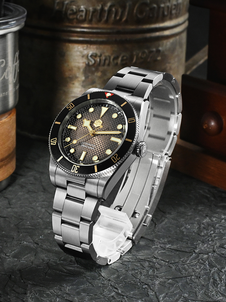 San Martin 37mm SN0138 Upgraded Diving Watch BB54 Retro 28800BPH