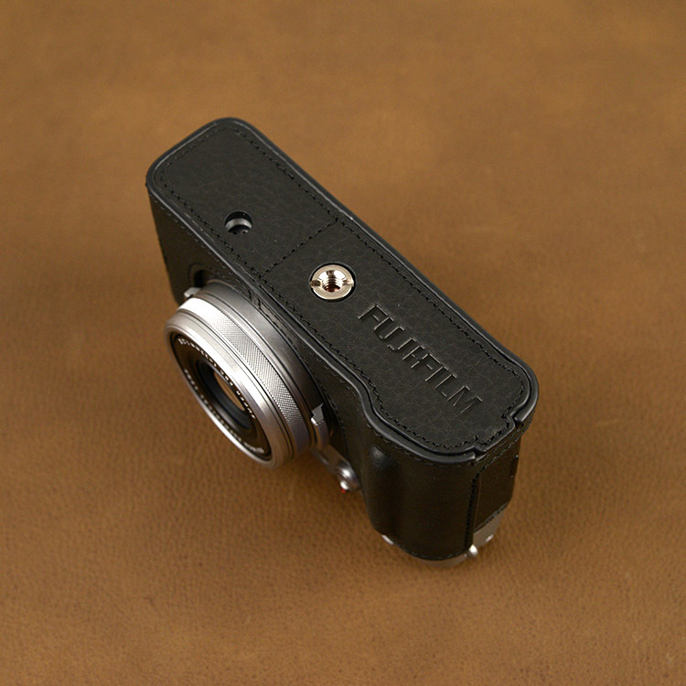 High Quality Handmade Genuine Leather Half Case Bag  CAMERA Cover for FUJIFILM X100V 