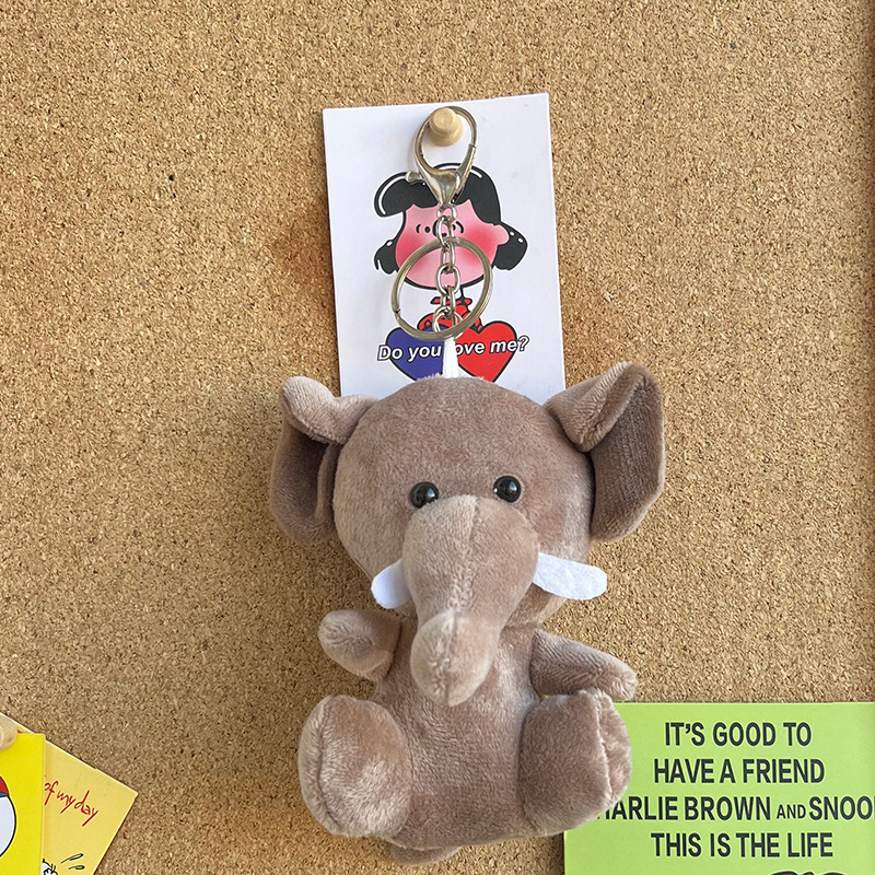 Wholesale Monkey Tiger Giraffe Lion Elephant Plush Keychains Toys Cute Zoo Stuffed Animal Plushie Tiger Keychain Kids Fun Award 