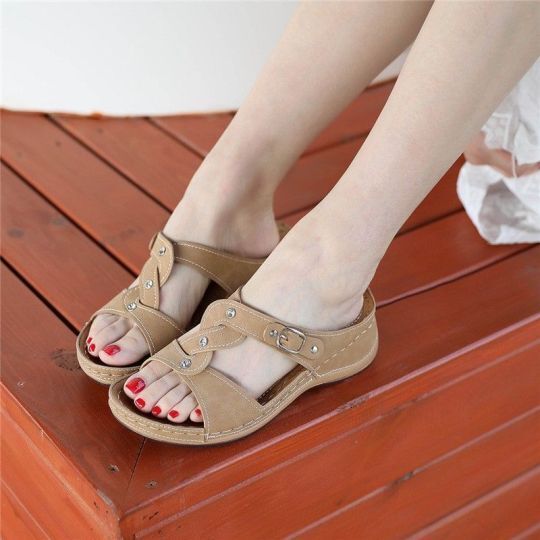 New Casual Sandals Slope Comfortable Beach Shoes