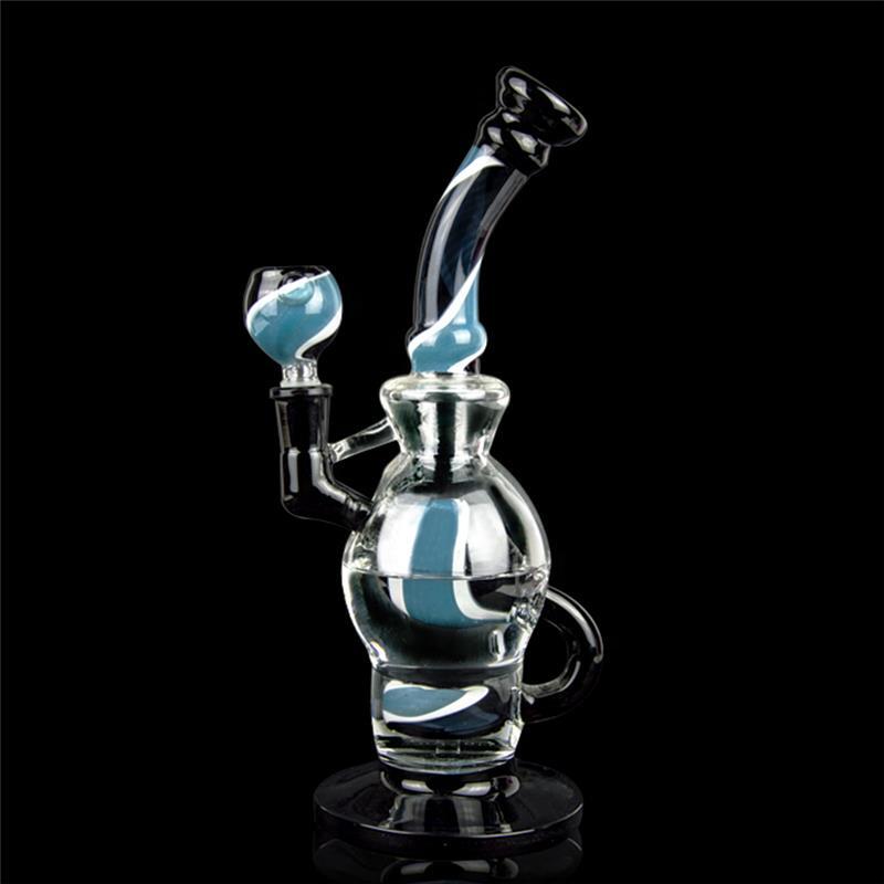 Glass Bongs Blowing Process Photo - bmlglasses.com