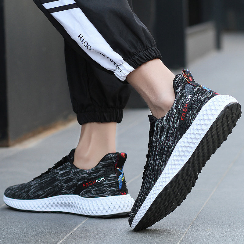 running in flat shoes