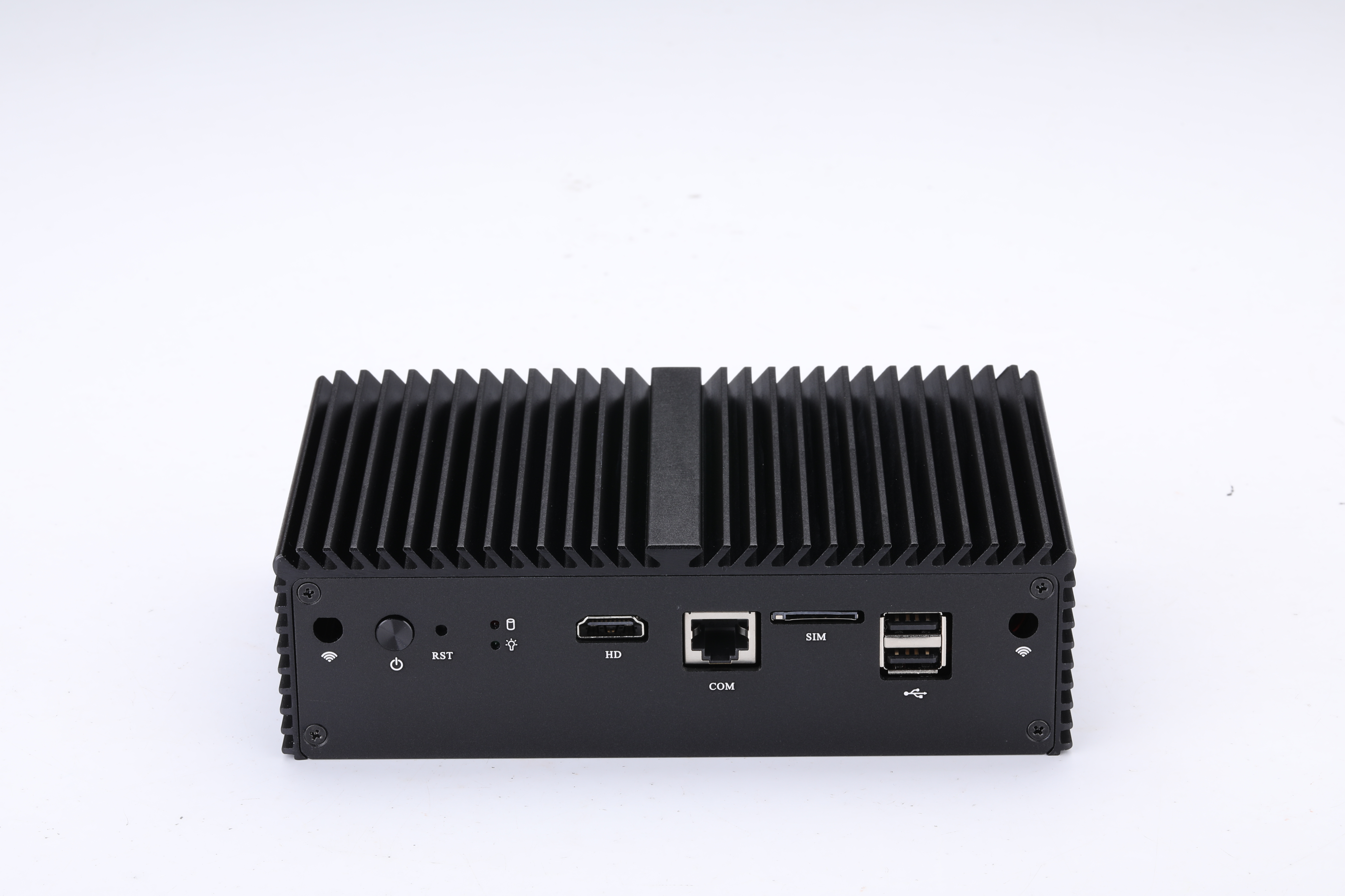 Firewall OPNsense Q1x Celeron J1900 4 ports Gigabit 2Go SSD 120Go
