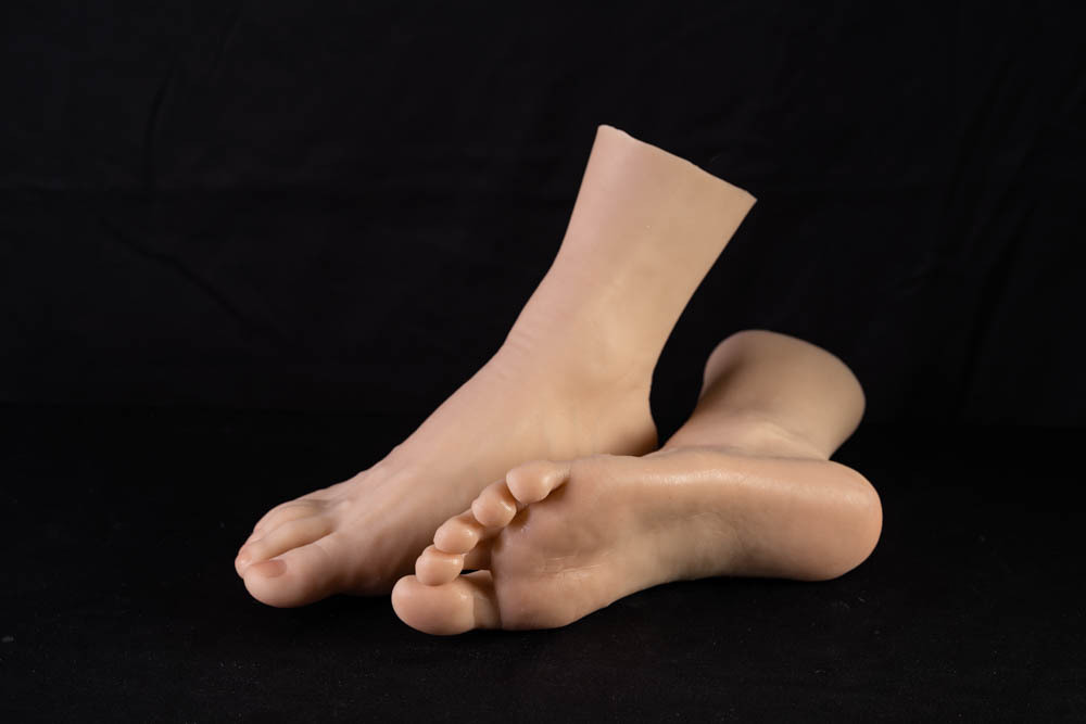 One Left Or Right Lifelike Silicone Men Feet Legs Mannequin Male Display Model 
