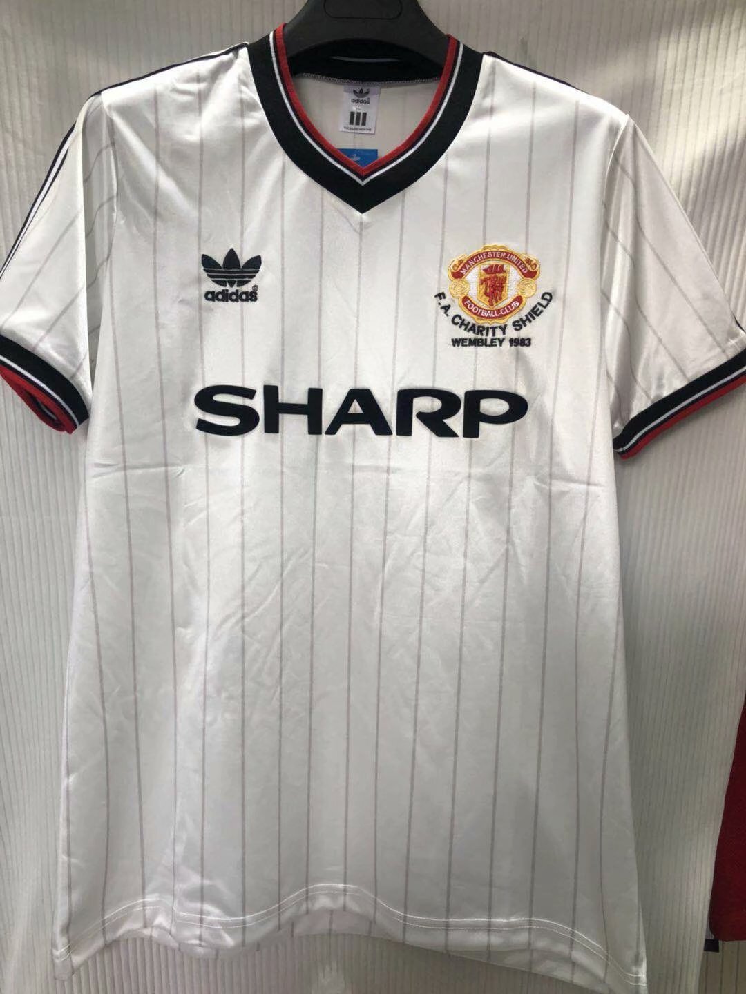manchester united 1983 away shirt