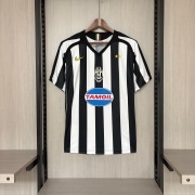 Retro 2005/06 Juventus home soccer jersey