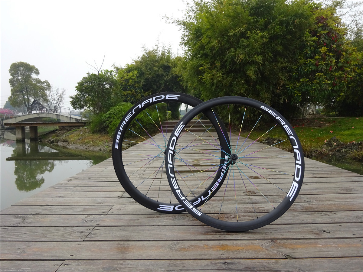 700c 38mm clincher with 50mm carbon road bike wheels serenade straight hubs used Titanium spokes 700c 38mm clincher with 50mm carbon road bike wheels used Ti spokes