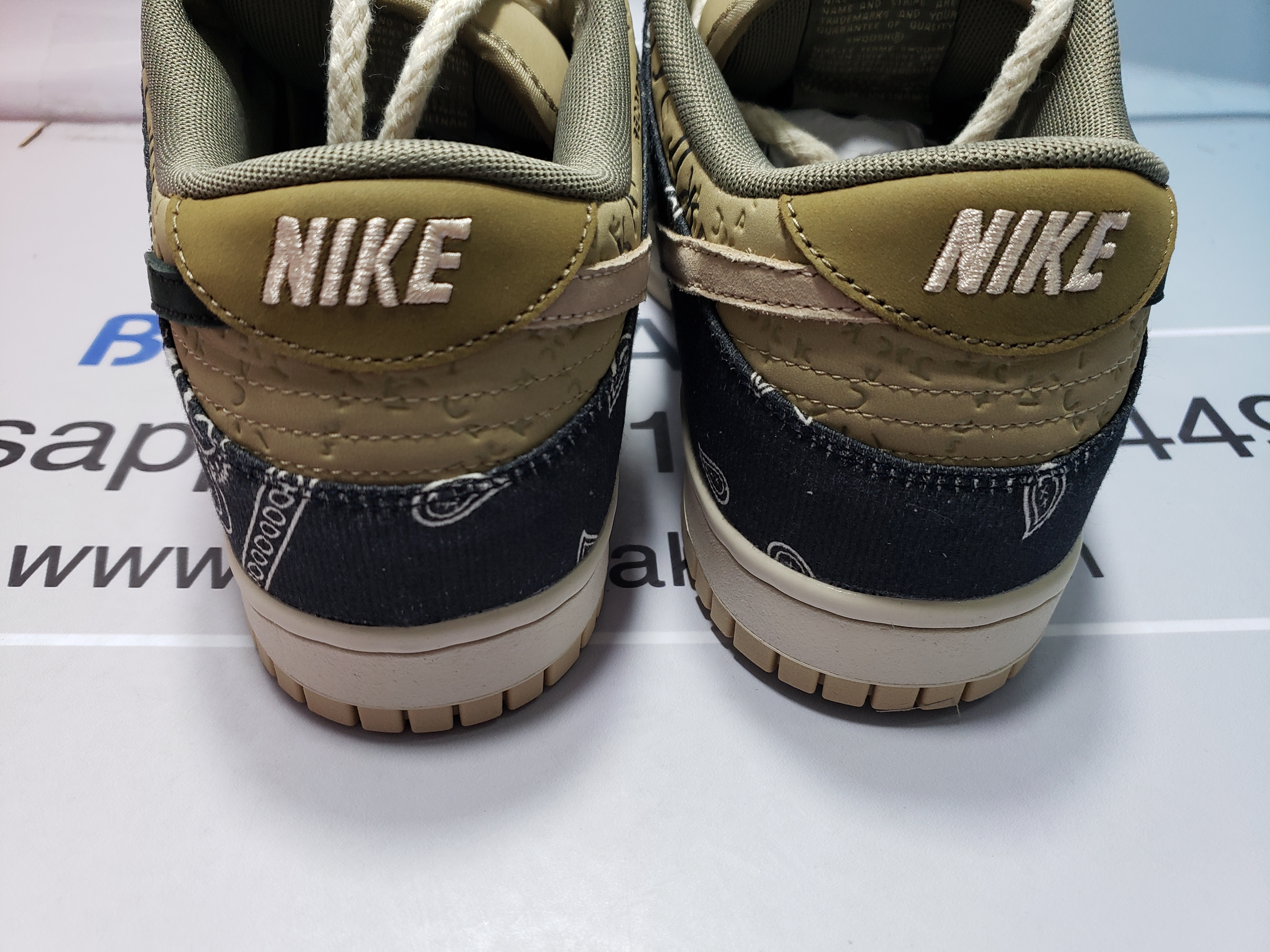 Best fake Travis Scott x Nike SB Dunk Low for sale on bstsneakers.com