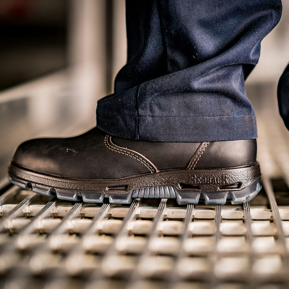 redback steel toe work boots
