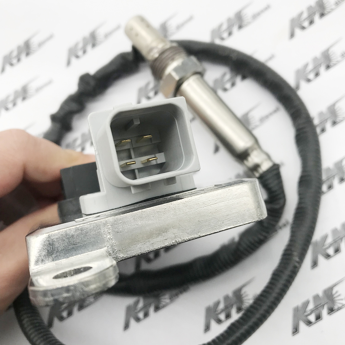 3687930RX Nitrogen Oxide Sensor 5WK9 6740B fit 1318 Cummins 11.9L 15L