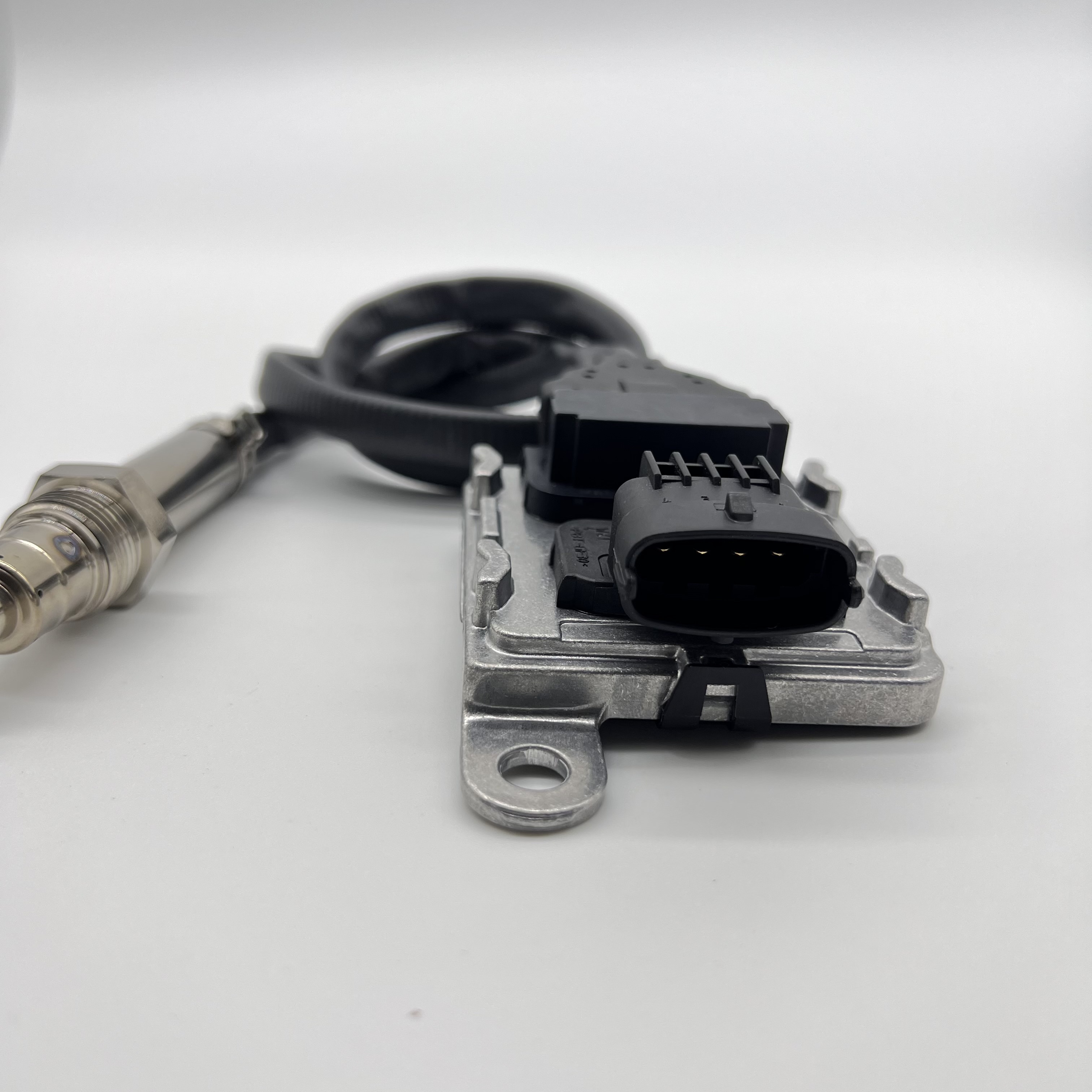 04466641 Pre-cat Nitrogen Oxide Sensor Nox sensor 0446-6641 fits