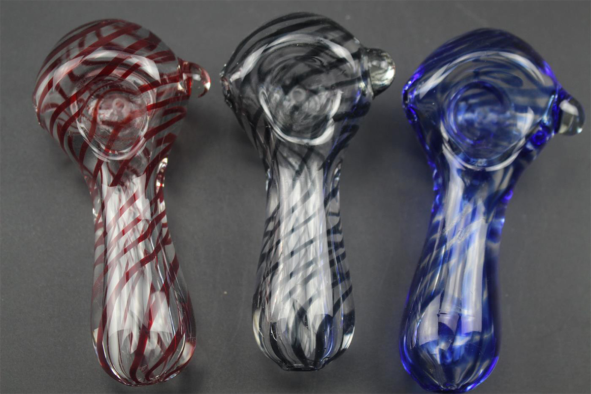 glass bongs sites