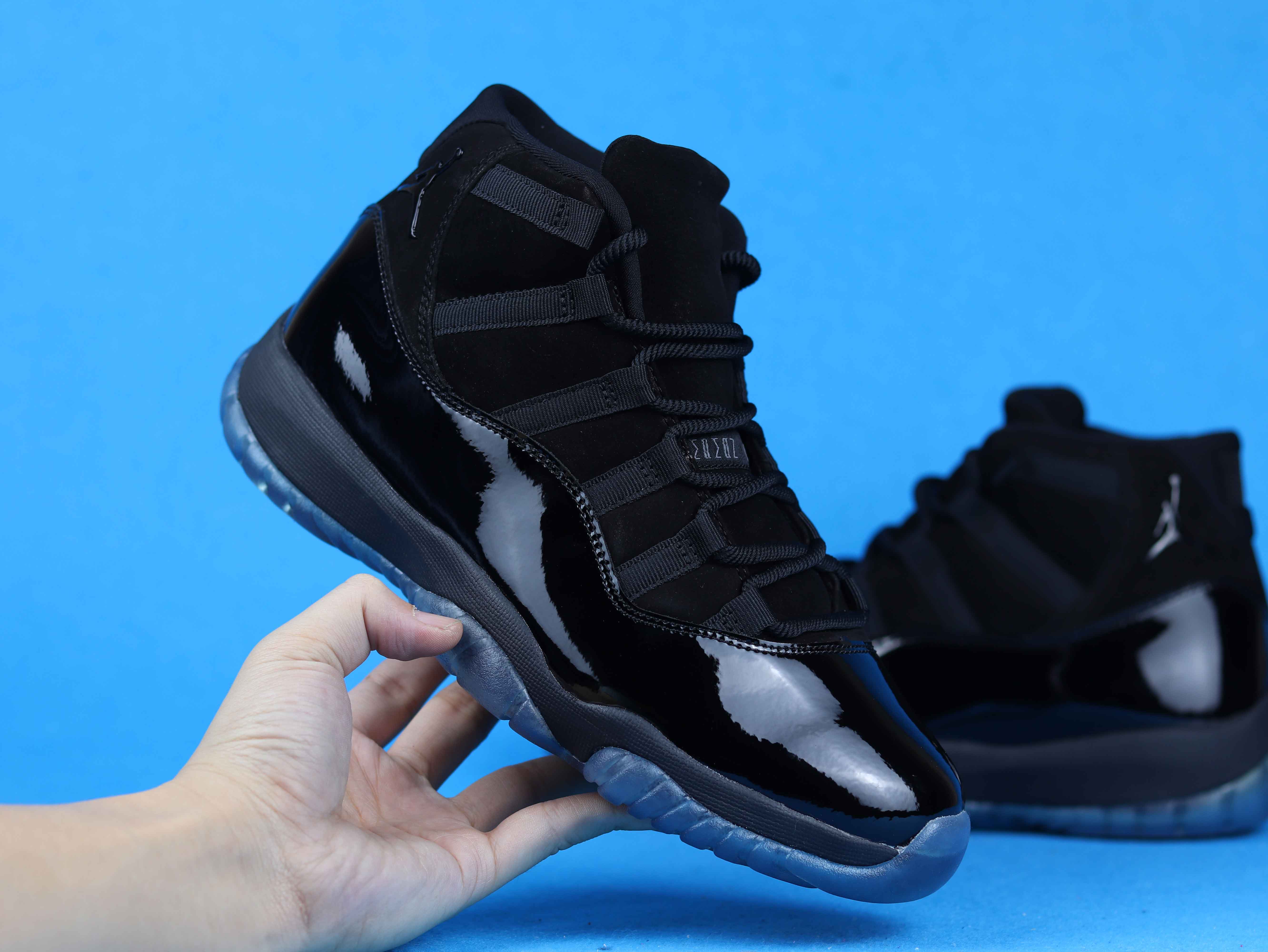 Air Jordan 11 Man Sneakers