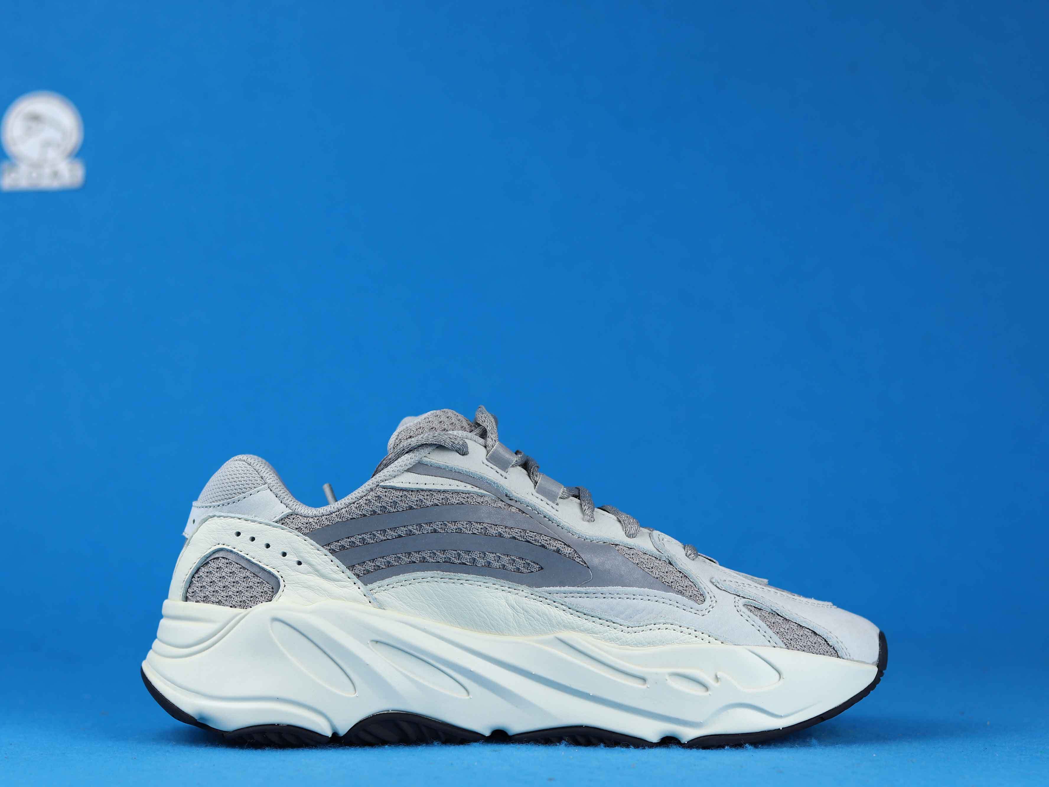 Buy yeezy 700 static white cheap online