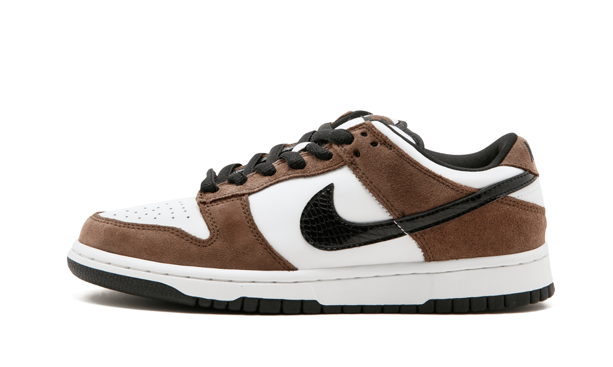 nike dunk low trail end