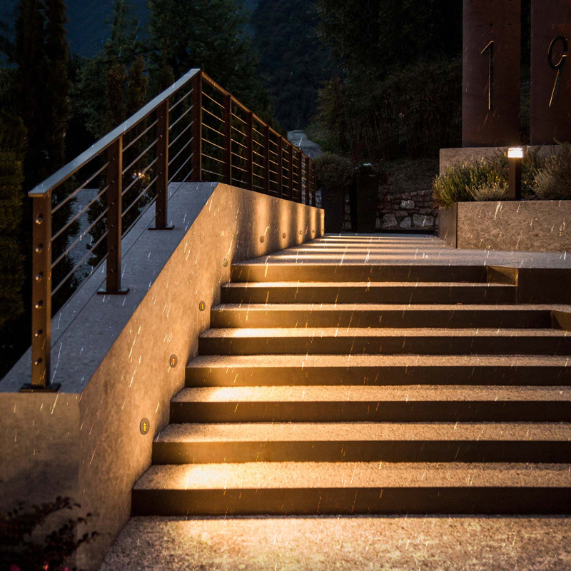 LUMINTURS 3W LED Outdoor Corner Light - Black Die-Cast Aluminum, Tempered Glass