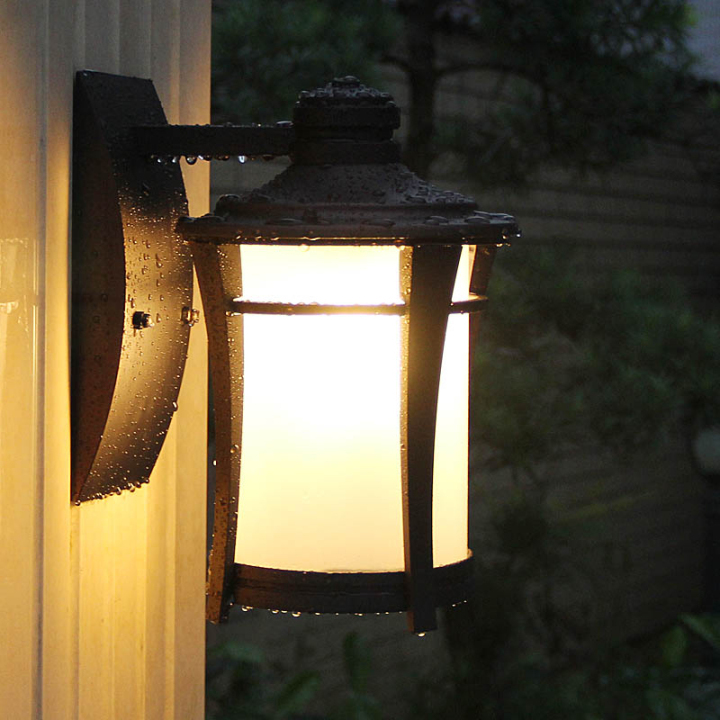 E27 outdoor light fitting 2025