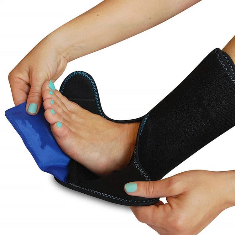 Elbow Foot and Ankle Large Ice Wrap with 2 Gel Hot Cold
