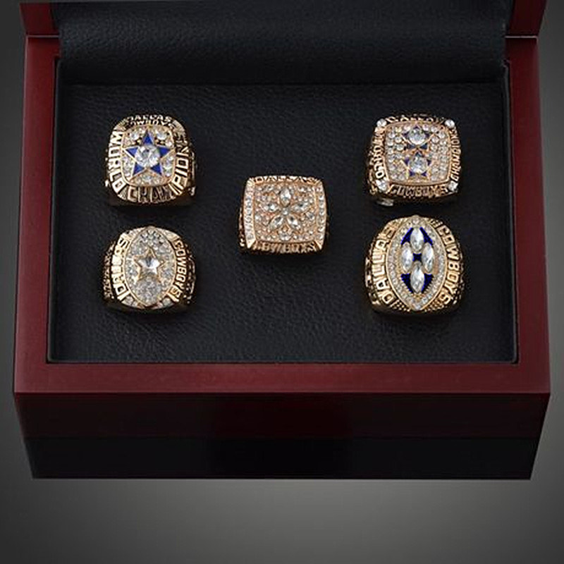 Dallas Cowboys Super Bowl championship rings (1971,1977, 1992,1993