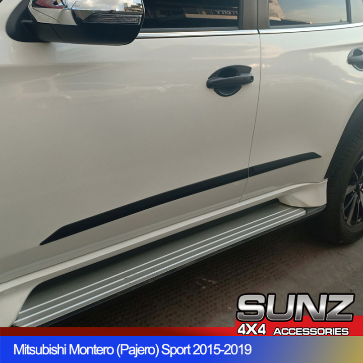 Mitsubishi Pajero Sport Headlight Trim Set Black MY 2015-2019 Montero Sport