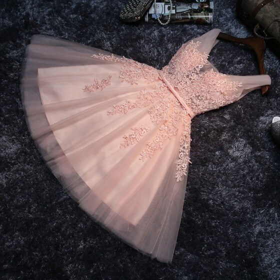 Peach Pink Appliqued Short Bridesmaid Dress Peach Pink Appliqued Short Bridesmaid Dress short dress,party dress,prom dress,dress with lace applique,bridesmaid dress 2020