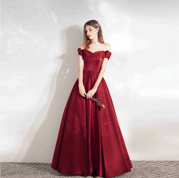 Classic Red Off the Shoulde Long Formal Dress with Pockets Classic Red Off the Shoulde Long Formal Dress with Pockets long dress,cheap dress,evening dress,bridal dress,prom dress 2021