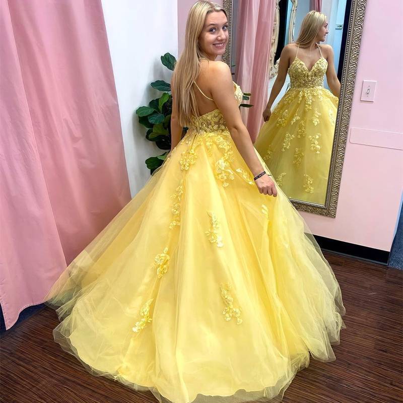 Princess Halter Yellow Long Formal Dress with Appliques 