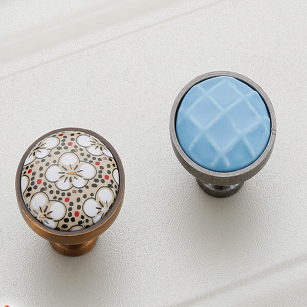 Blue porcelain handle Mediterranean ceramic cabinet door handle Shell knob  love wardrobe drawer single hole small handle  