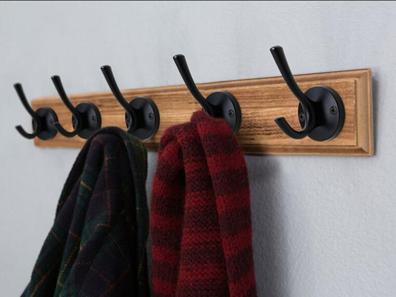 2pcs free shipping Pearl Black cloth hook black cap holder black towel rack simple modern cloth hook  