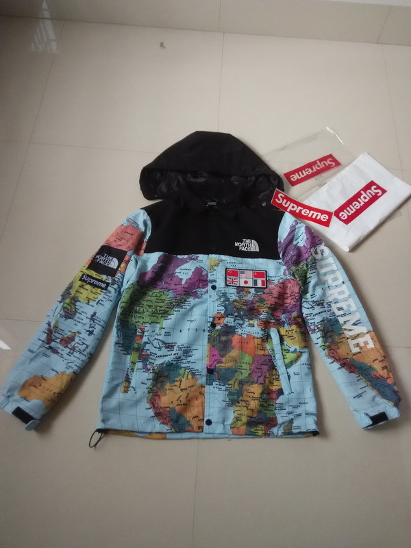 supreme x tnf flags map Shop Clothing 