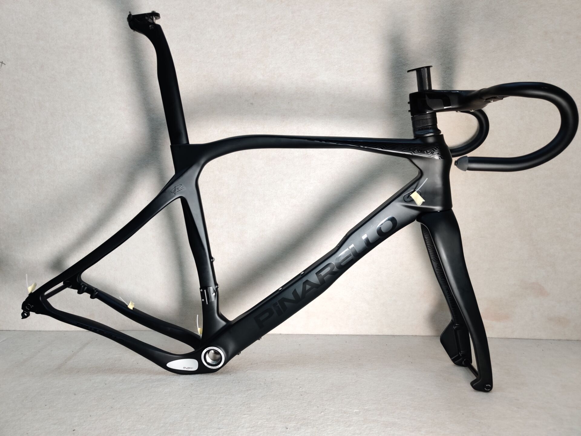 Contains: Frame + Handlebar + Stem New 