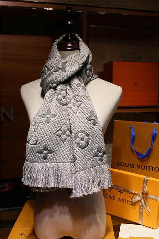 Louis Vuitton Pearl Grey Wool Silk Logomania Scarf Louis Vuitton | The  Luxury Closet