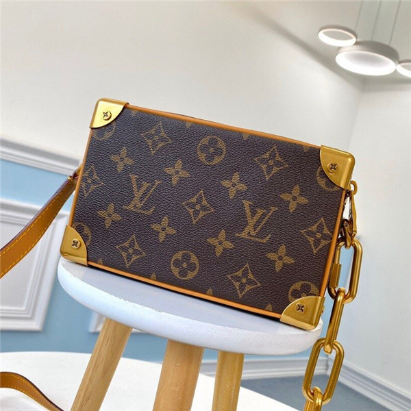 louis vuitton small bag with gold chain